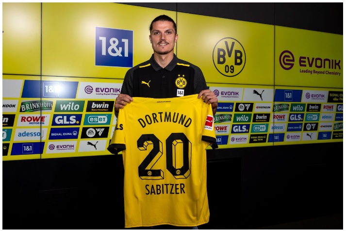 Tiền Vệ Emre Can Trở Thành Đội Trưởng Mới Của Dortmund Trước Mùa Giải 2023-2024